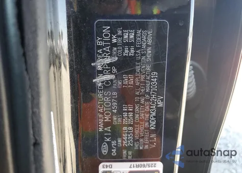 2017 Kia Sportage Lx z USA, uszkodzony, nr VIN KNDPM3AC2H7103419